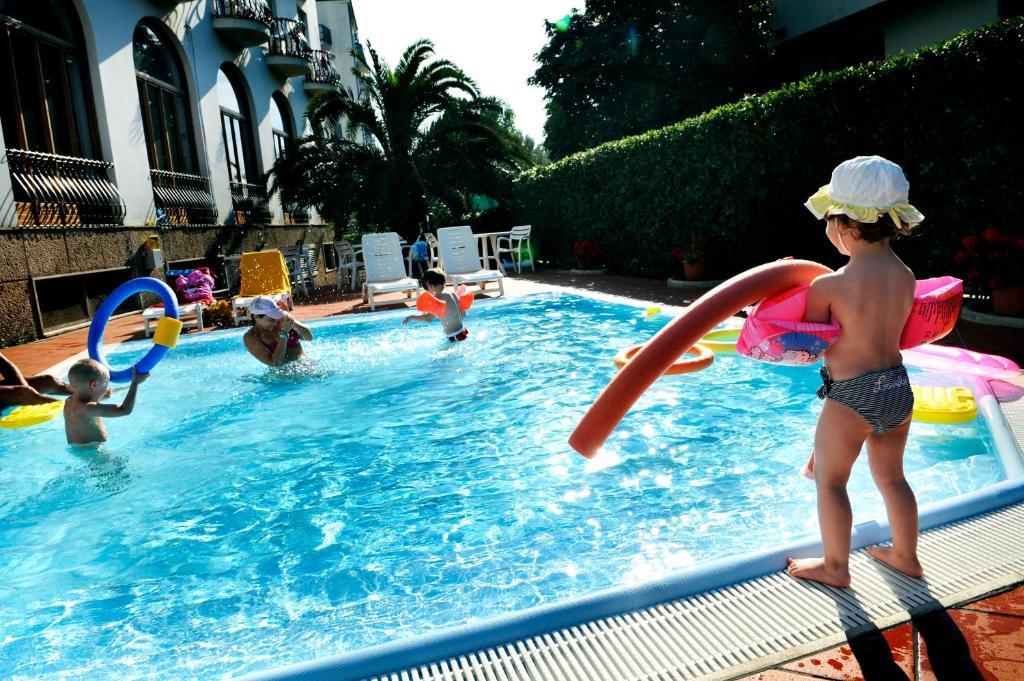 Grand Hotel Excelsior San Benedetto del Tronto Exterior foto