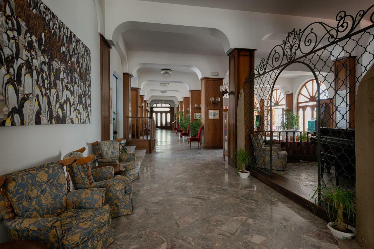 Grand Hotel Excelsior San Benedetto del Tronto Exterior foto