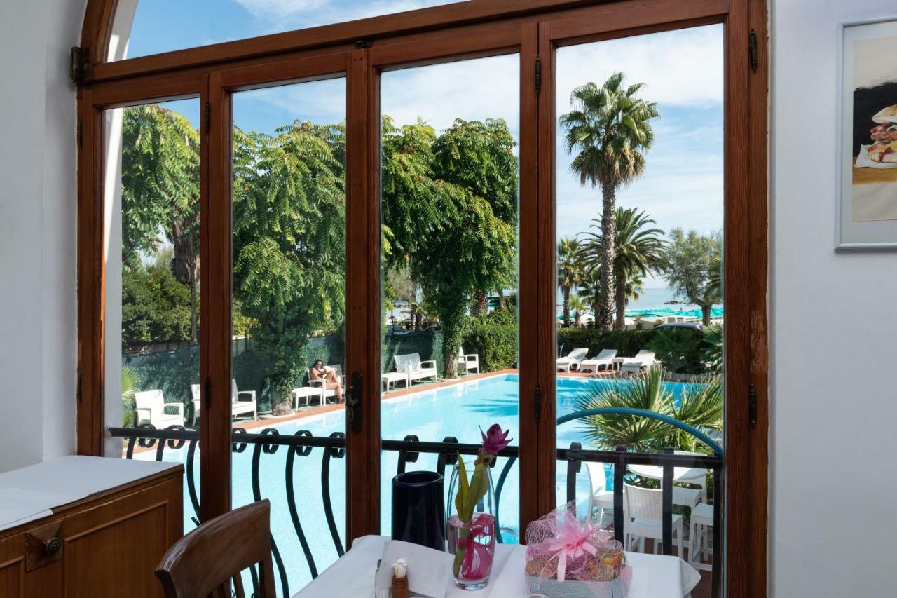 Grand Hotel Excelsior San Benedetto del Tronto Exterior foto