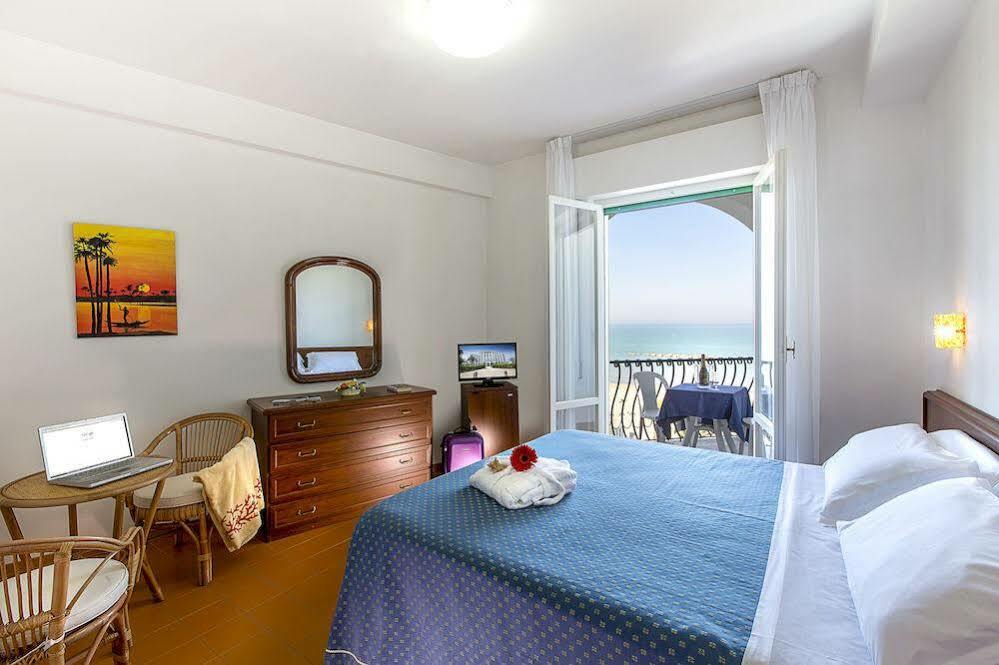 Grand Hotel Excelsior San Benedetto del Tronto Exterior foto
